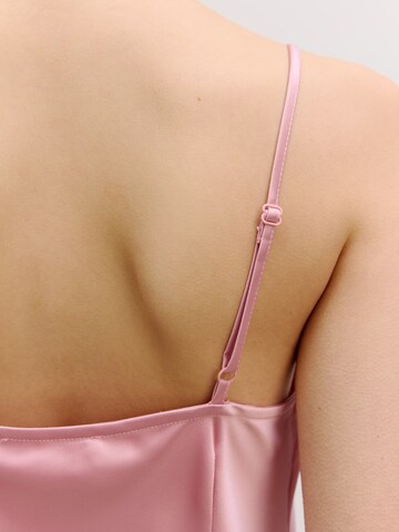 EDITED Kleid 'Jessie' (GRS) in Pink