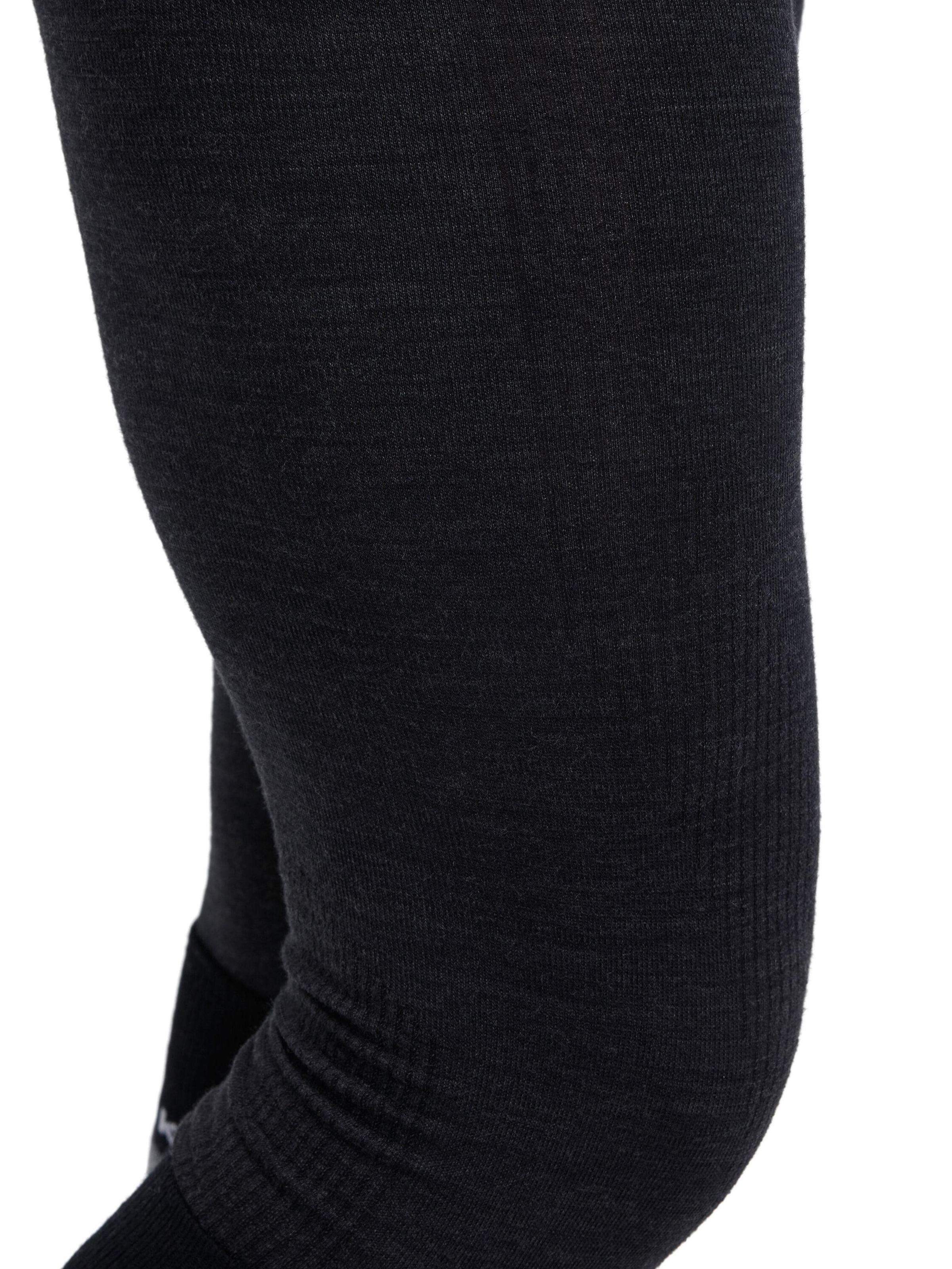 FALKE Regular Sporthose‌‌‌‌ in Schwarz
