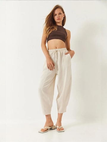 Wide leg Pantaloni di Bianco Lucci in beige