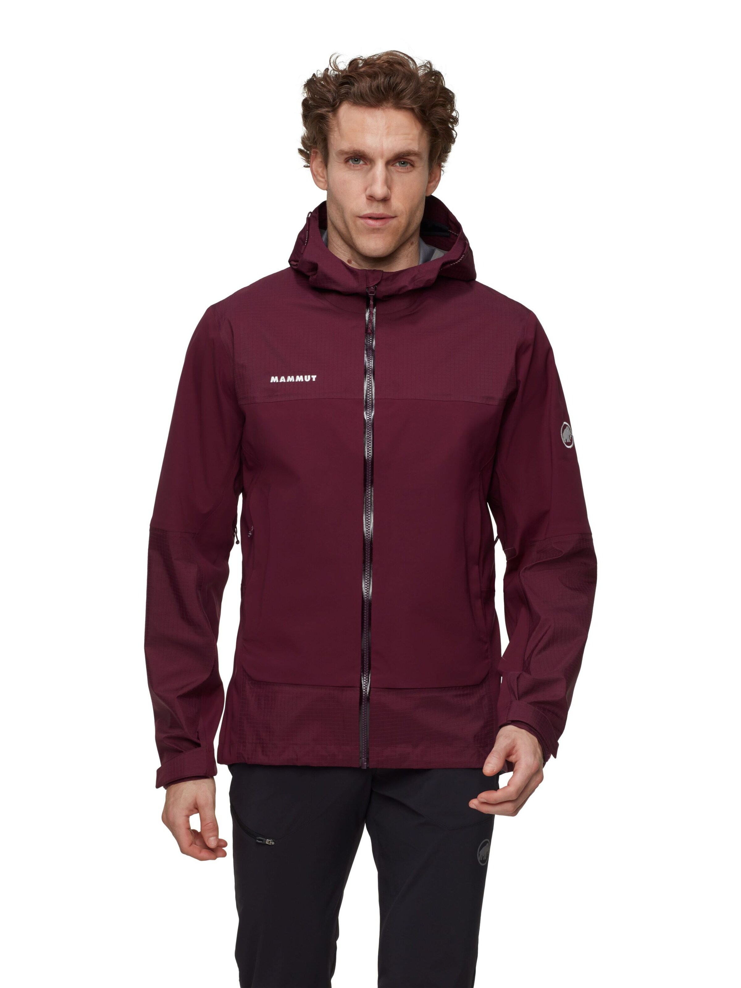 MAMMUT Outdoor jacket in Red: front
