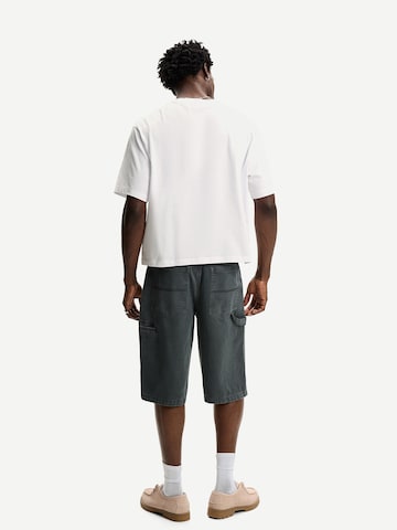 T-Shirt Bershka en blanc