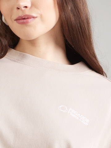 T-shirt 'OULU' Pegador en beige