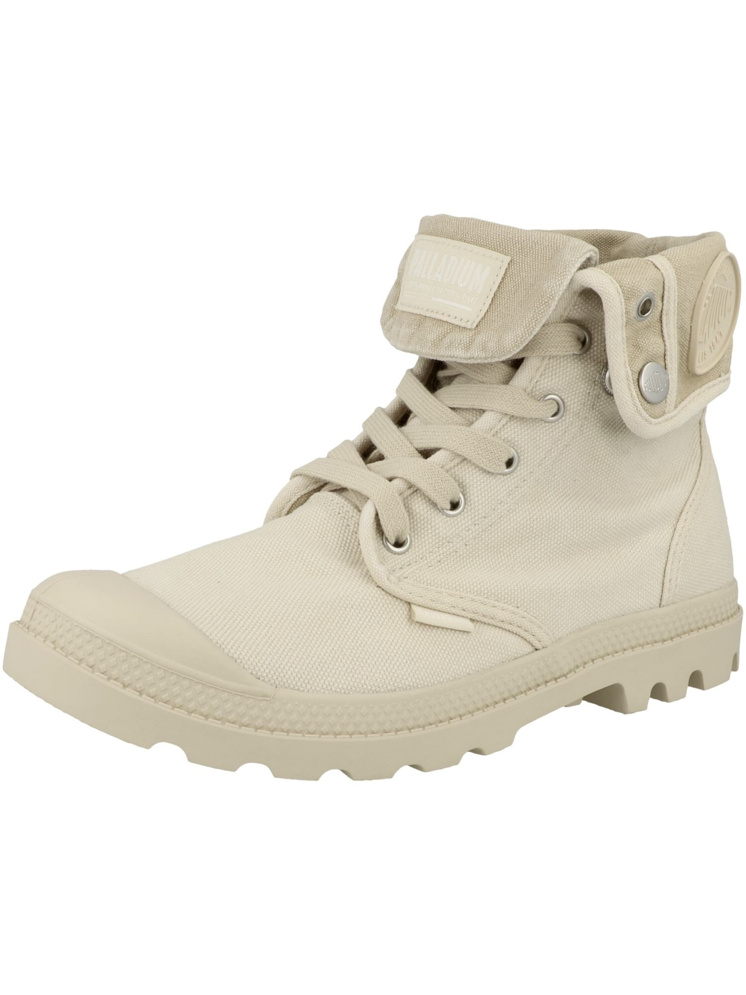 Bottines à lacets 'Baggy' Palladium en beige : devant