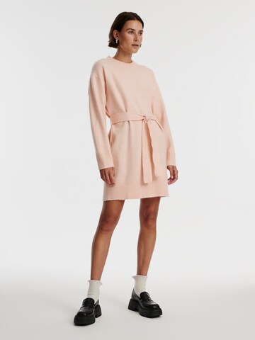 Robe 'Mariana' EDITED en rose