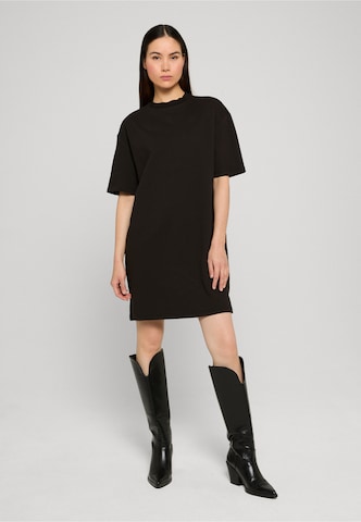 Robe Urban Classics en noir : devant