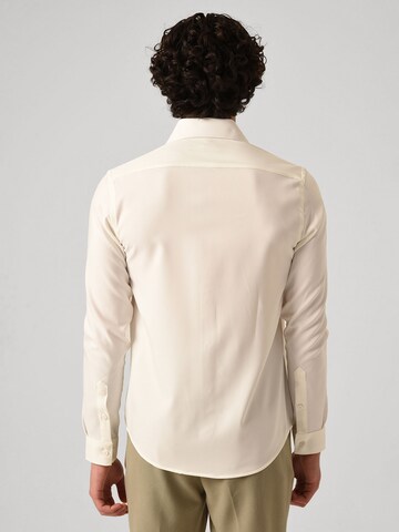 Coupe regular Chemise Antioch en blanc