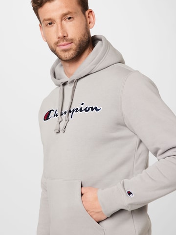 Felpa di Champion Authentic Athletic Apparel in grigio