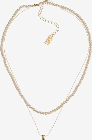Leslii Necklace in White: front