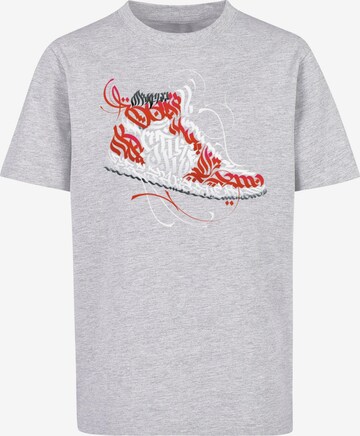 Mister Tee Shirt 'Tagged Sneaker' in Grijs: voorkant