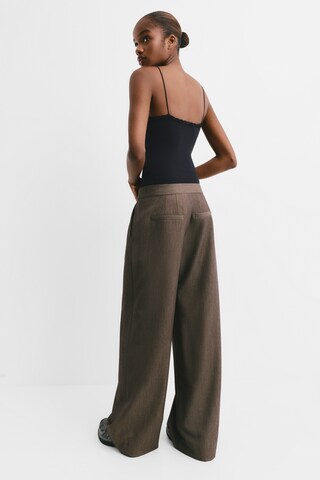Pull&Bear Bodi majica | črna barva