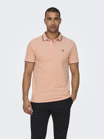 T-Shirt 'Fletcher' Only & Sons en orange : devant