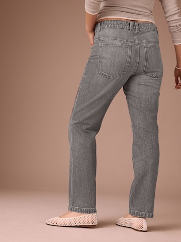 Next regular Jeans '90er' i grå