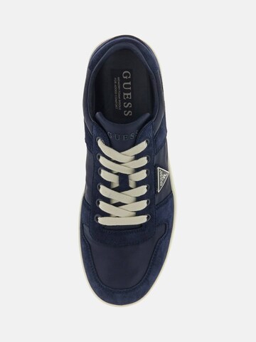 GUESS Sneaker 'Uddent' in Blau
