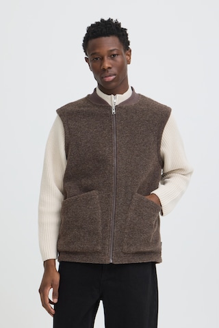 Gilet 'SWARD' di !Solid in marrone: frontale