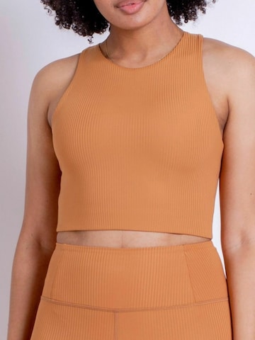 Girlfriend Collective Toppi 'Dylan' värissä oranssi: etupuoli