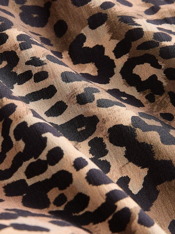 Next - regular Pantalón en marrón