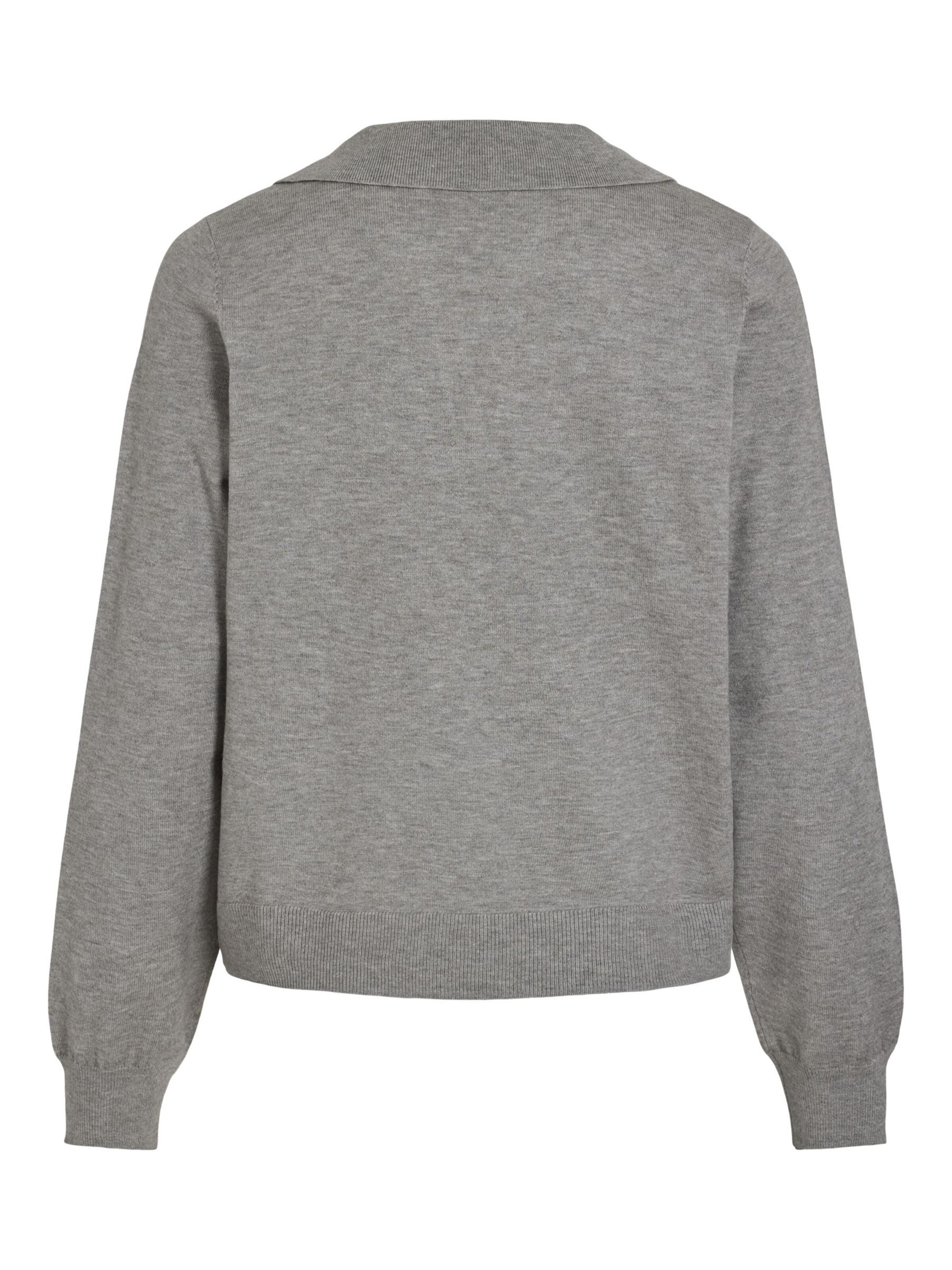 VILA Sweater in Grey