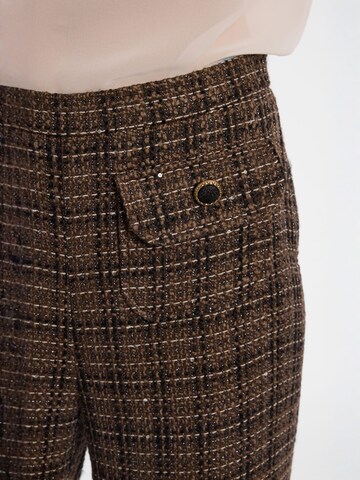 Ana Alcazar Regular Trousers ' Enamoria ' in Brown