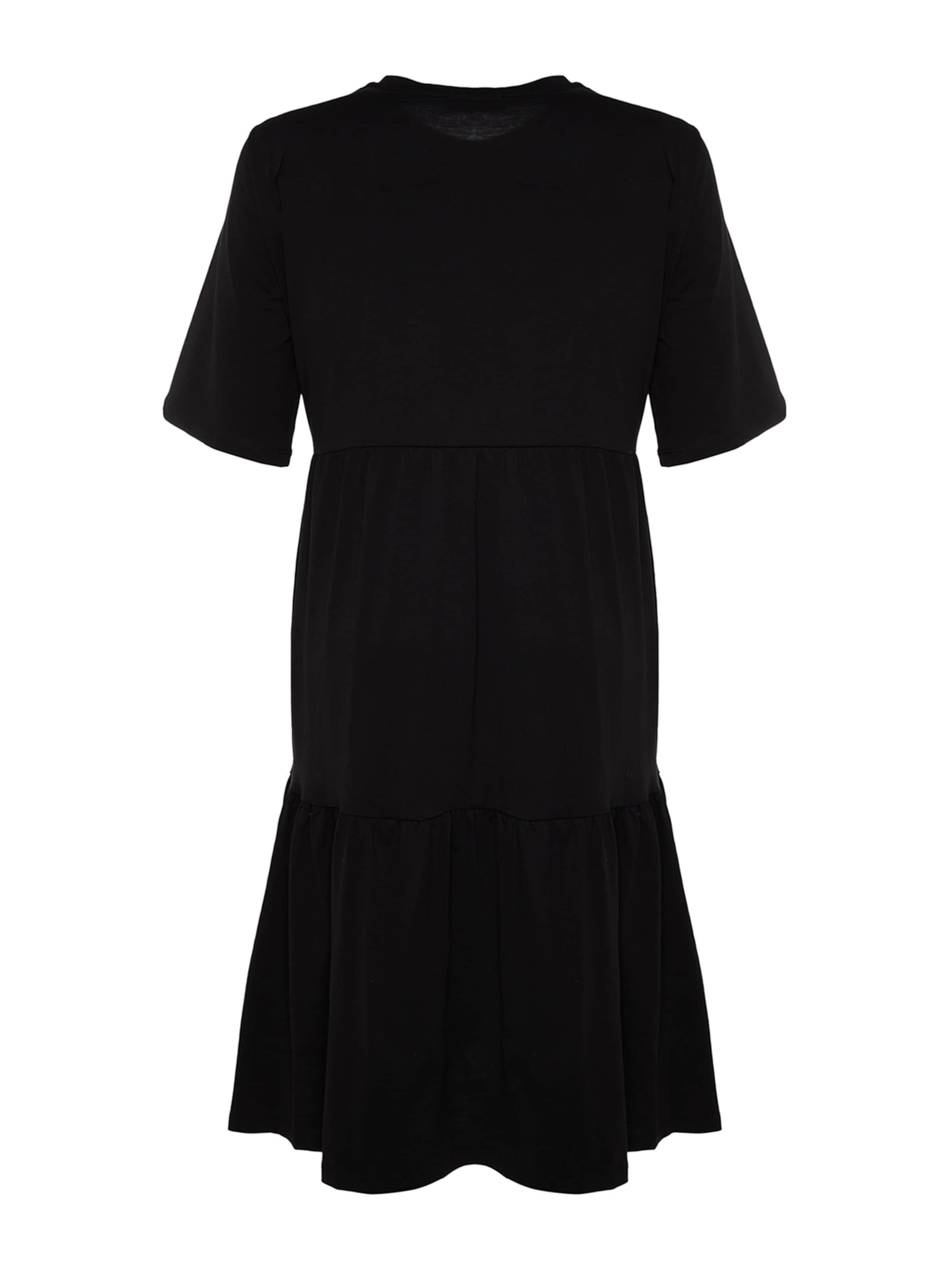 Robe Trendyol Curve en noir