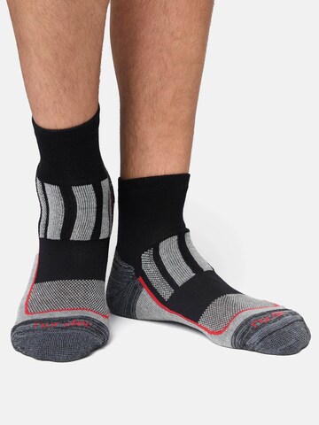 Chaussettes ' Outdoor ' Nur Der en gris : devant