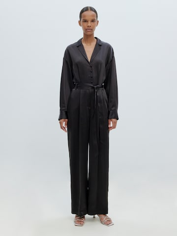 Salopeta 'Jumpsuit' de la EDITED pe negru: față