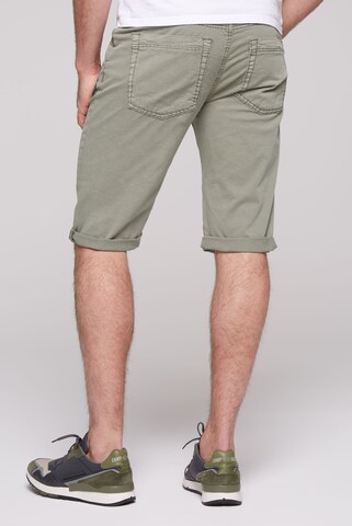 CAMP DAVID Slimfit Shorts in Grün