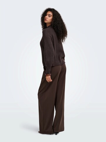 ONLY Sweater 'ONLKALIBU' in Brown