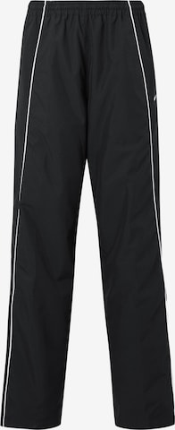 Nike Sportswear Pants in Black: front