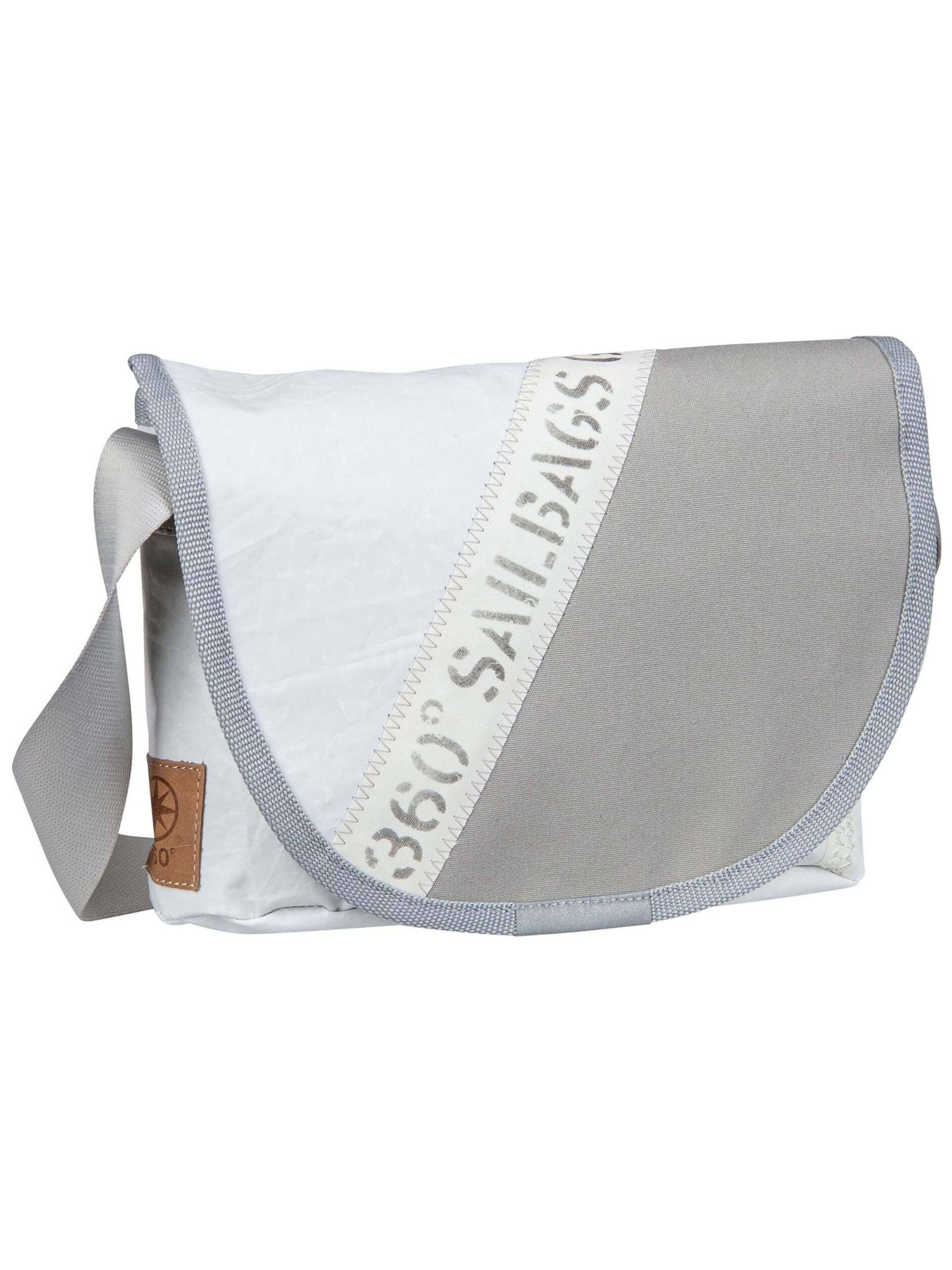 360 Grad Crossbody Bag 'Perle' in White: front