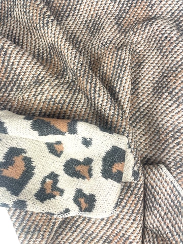Kumixi Oversizeschal 'Leo' in Beige