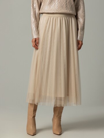 MORE & MORE Skirt in Beige: front