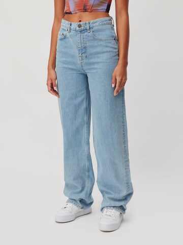 LeGer by Lena Gercke Wide Leg Jeans 'Carla' in Blau: predná strana