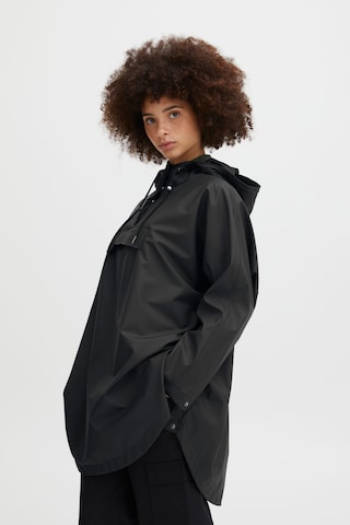 ICHI Performance Jacket 'Tazi' in Black: front