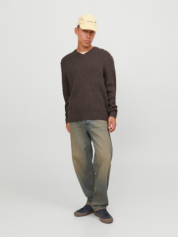 JACK & JONES Sweter 'Cosy' w kolorze brązowy