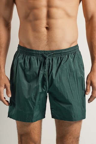 IUMAN Intimissimi Uomo Board Shorts in Green: front