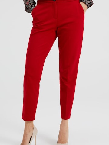 Coupe slim Pantalon WE Fashion en rouge : devant