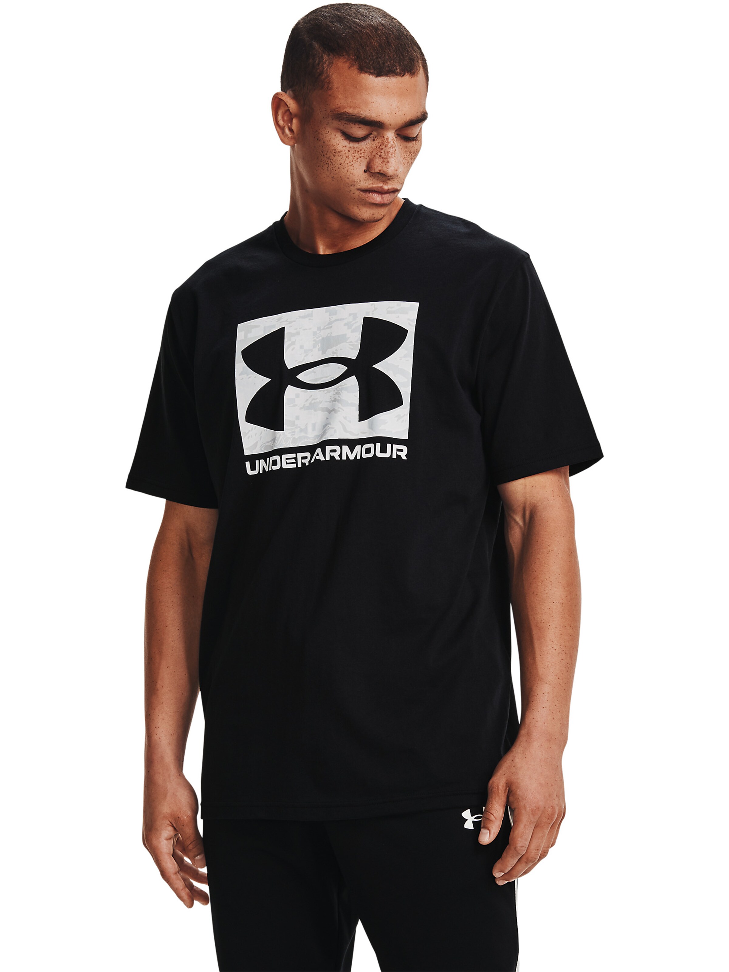 UNDER ARMOUR Functioneel shirt in Zwart: voorkant