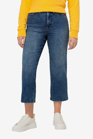 LAURASØN Flared Jeans in Blauw: voorkant