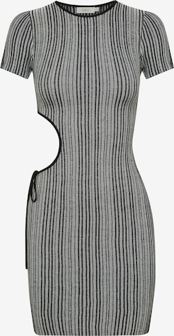 Sável Dress in Black: front