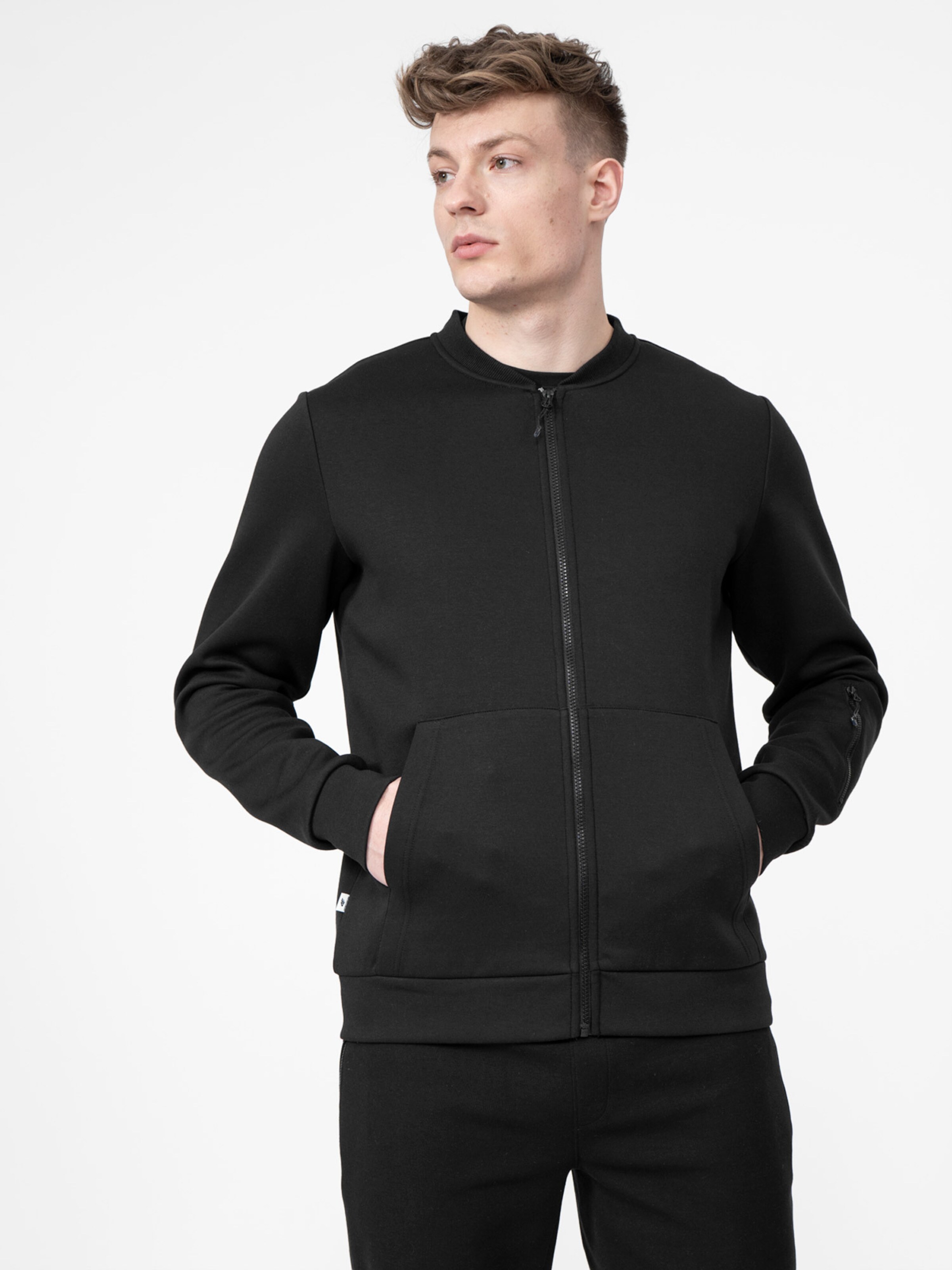 Männer Große Größen 4F Sweatjacke in Schwarz - ID34782 Männer Große Größen 4F Sweatjacke in Schwarz - ID34782