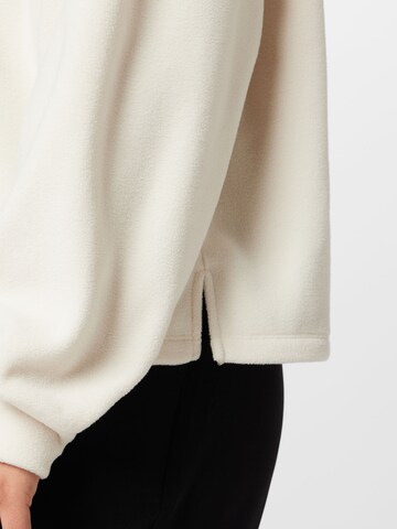 Sweat-shirt 'ILSA' Vero Moda Curve en beige