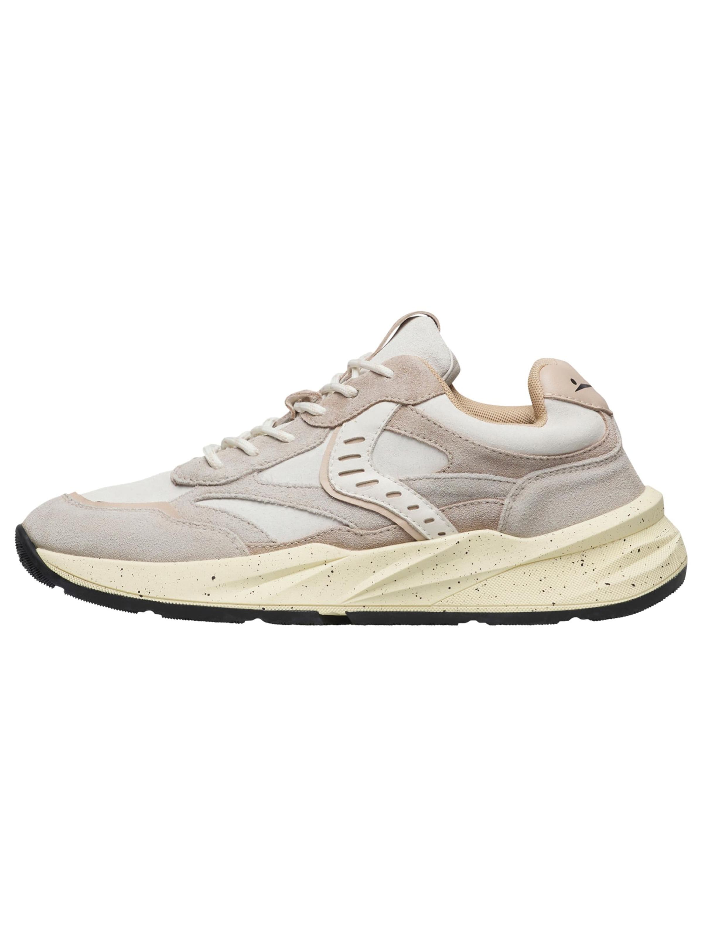 Voile blanche Platform trainers 'CLUB22.' in Beige: front