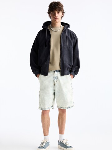 Pull&Bear Loosefit Shorts in Blau