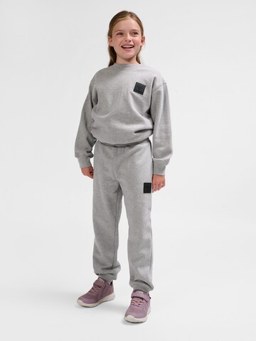 Hummel Tapered Broek 'CLEAN' in Grijs