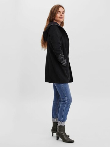 VERO MODA Mantel in Schwarz