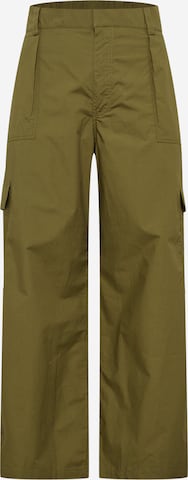Cotton On Curve Regular Cargo Pants in Green: front