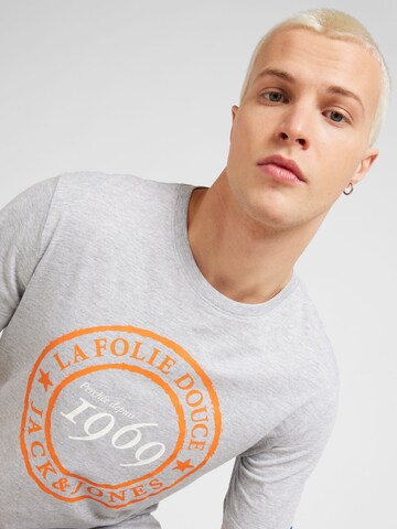 JACK & JONES Футболка 'DOUCE' в Серый