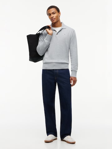 Tommy Jeans - Pullover 'ESSENTIAL' em cinzento: frente