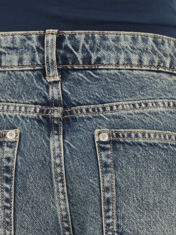 Only Maternity Wide leg Jeans 'OLMCobain' in Blauw