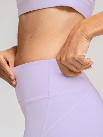LOTUSCRAFTS Skinny Workout Pants 'BECCA Leggings' in Purple